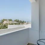 Ilios And Irene 10 לינה וארוחת בוקר 4*