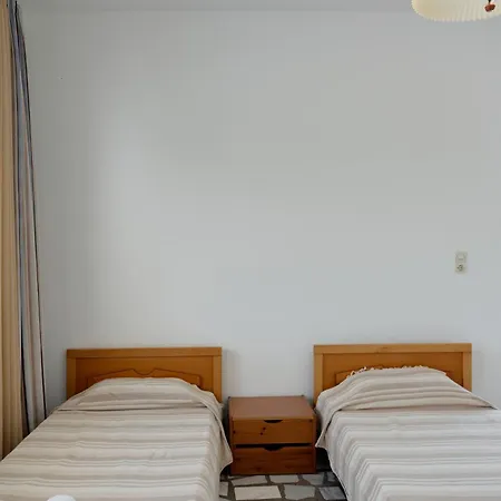 Ilios And Irene 10 Отель типа 