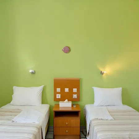 Ilios And Irene 10 4*