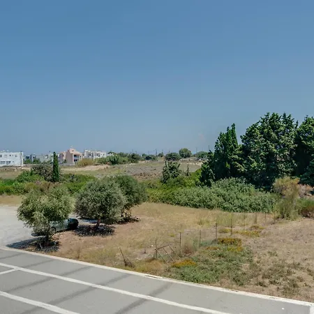 Ilios And Irene 10 Bed and Breakfast